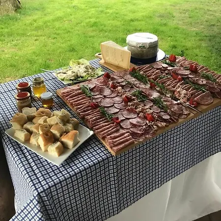 Cascina Cattabreghetta 4*