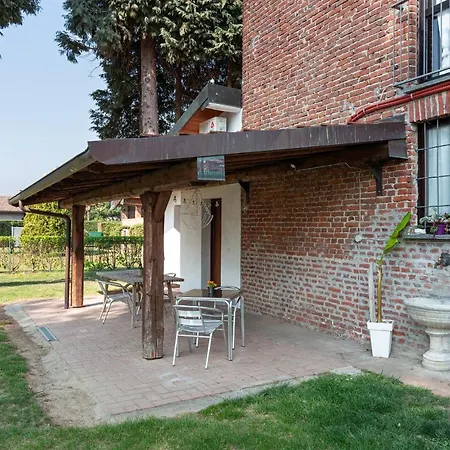 Bed & Breakfast Cascina Cattabreghetta 4*
