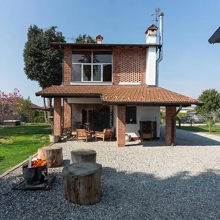 Bed & Breakfast Cascina Cattabreghetta Pombia
