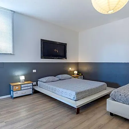 Cascina Cattabreghetta 4* Pombia