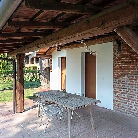 Cascina Cattabreghetta Bed & Breakfast