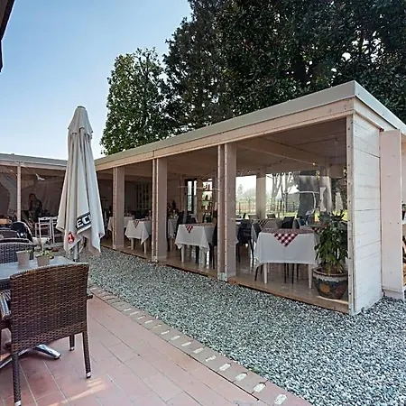 Bed & Breakfast Cascina Cattabreghetta