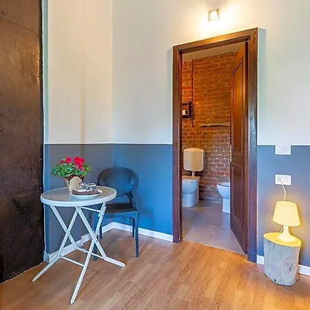 Cascina Cattabreghetta Bed & Breakfast 4*